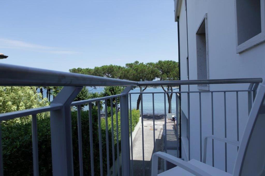 Hotel San Marco Peschiera del Garda Bagian luar foto