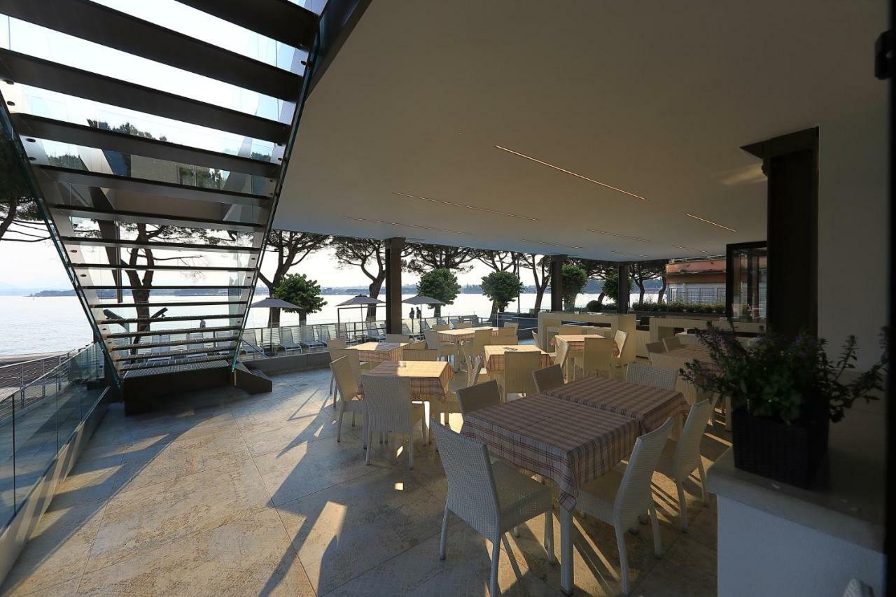 Hotel San Marco Peschiera del Garda Bagian luar foto