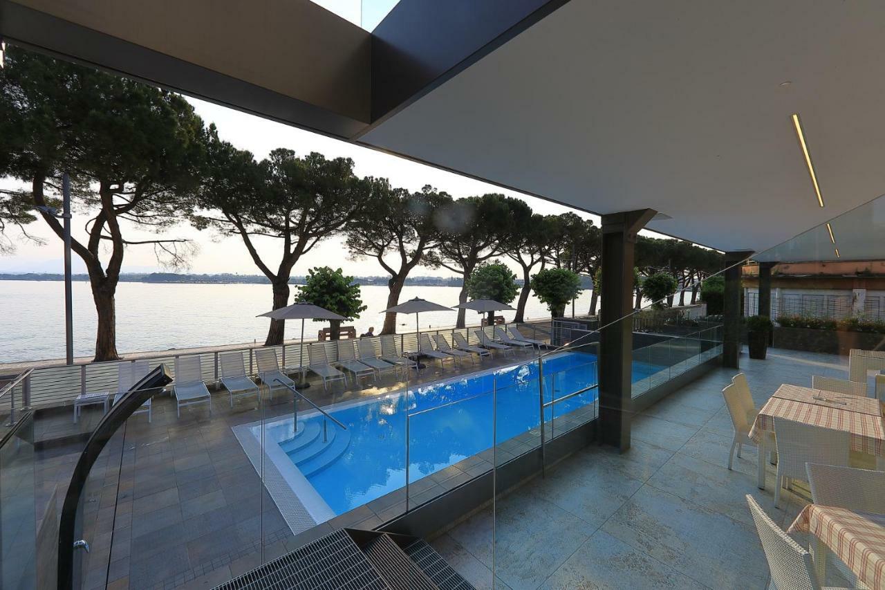 Hotel San Marco Peschiera del Garda Bagian luar foto
