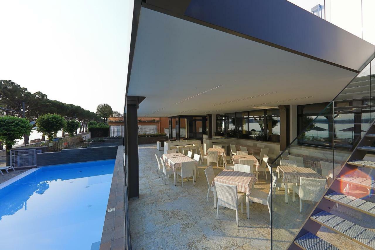 Hotel San Marco Peschiera del Garda Bagian luar foto