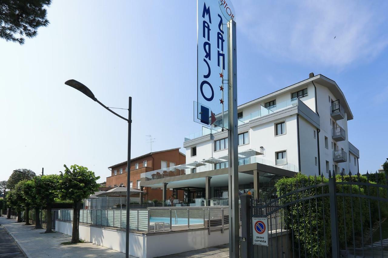 Hotel San Marco Peschiera del Garda Bagian luar foto