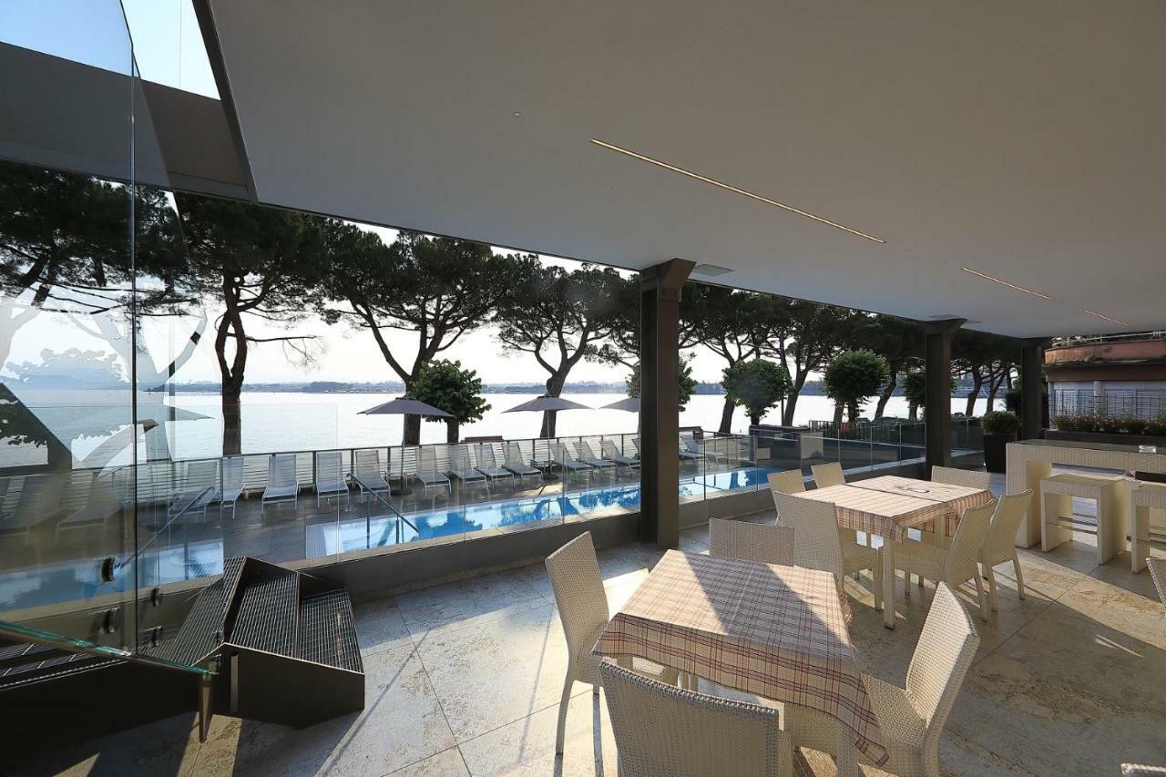 Hotel San Marco Peschiera del Garda Bagian luar foto
